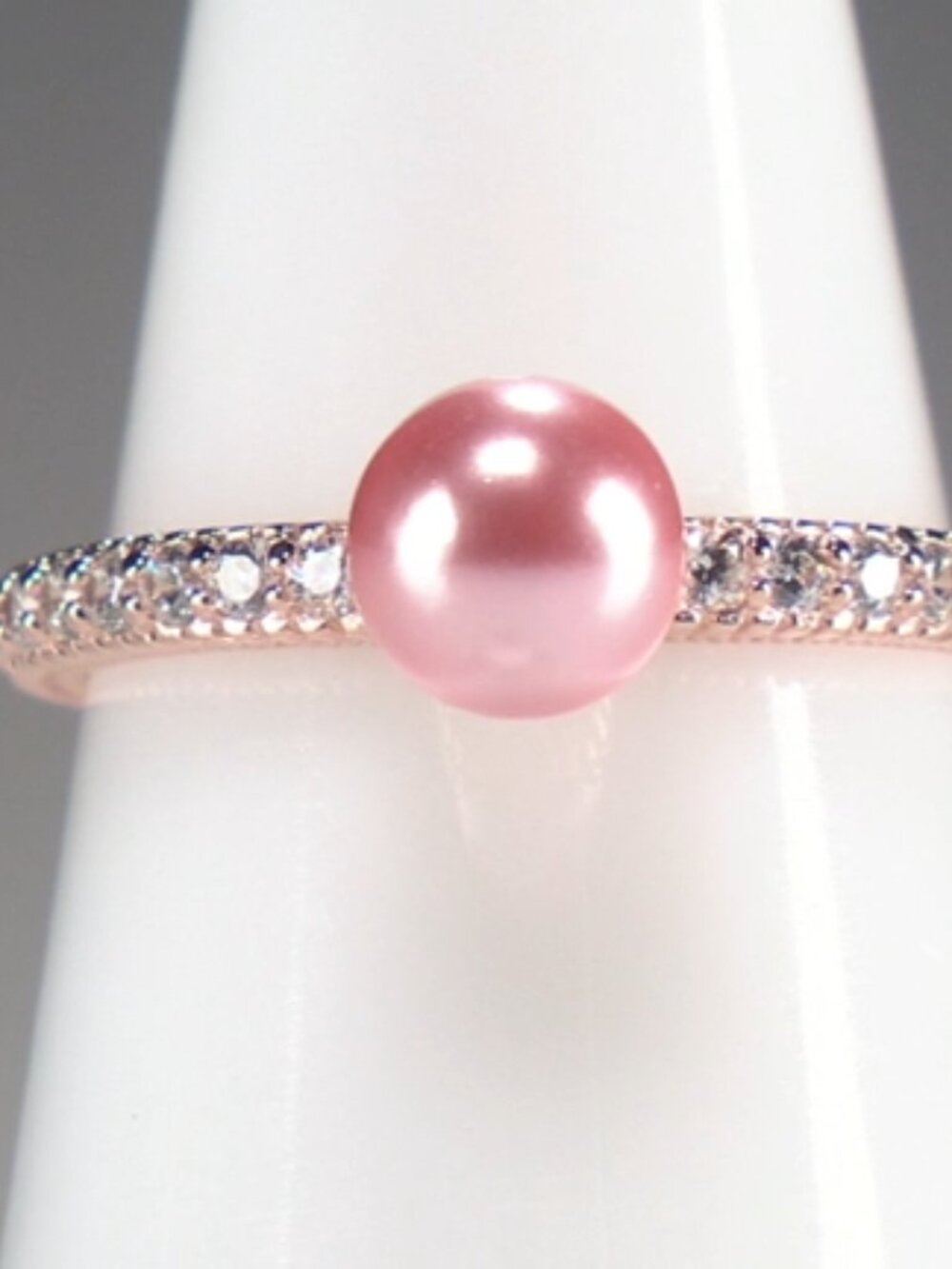 JUDITH RIPKA PEARL RING ROSE GOLD